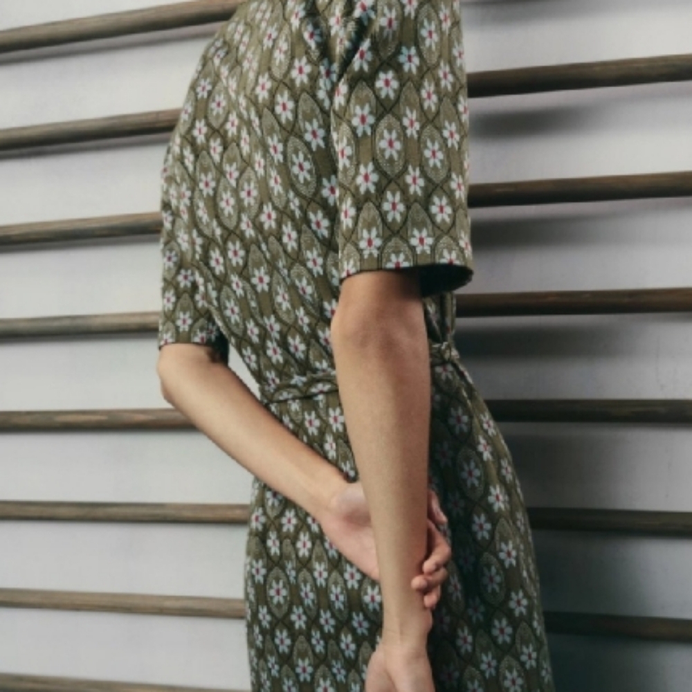 ZARA | Chic Olive Patterned Dress - Picture 7 of 12